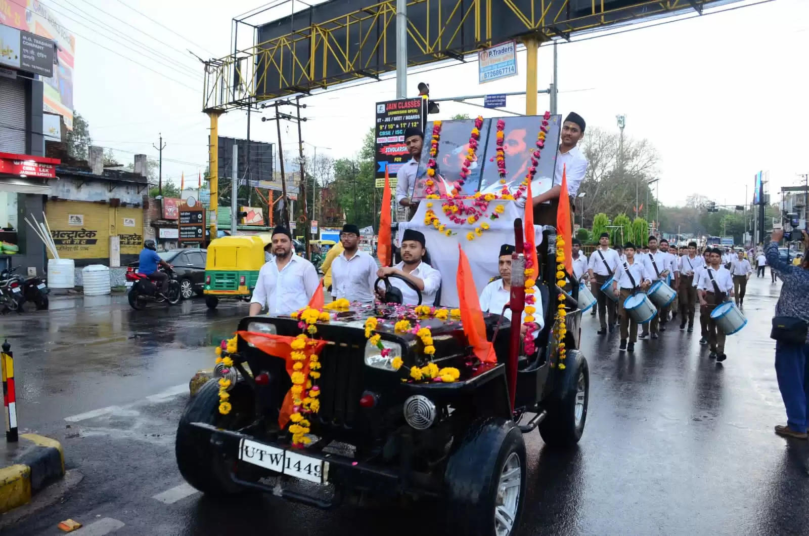 हिन्दू समाज में चेतना व स्वाभिमान जाग्रत करता है पथ संचलन : ब्रजेन्द्र