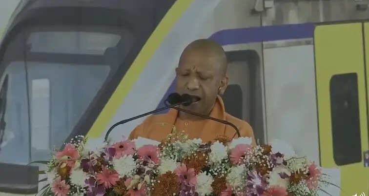 गति से प्रगति का नया उत्तर प्रदेश : 50 मिनट में दिल्ली से मेरठ का सफर, ट्रैफिक जाम से मिलेगी मुक्ति