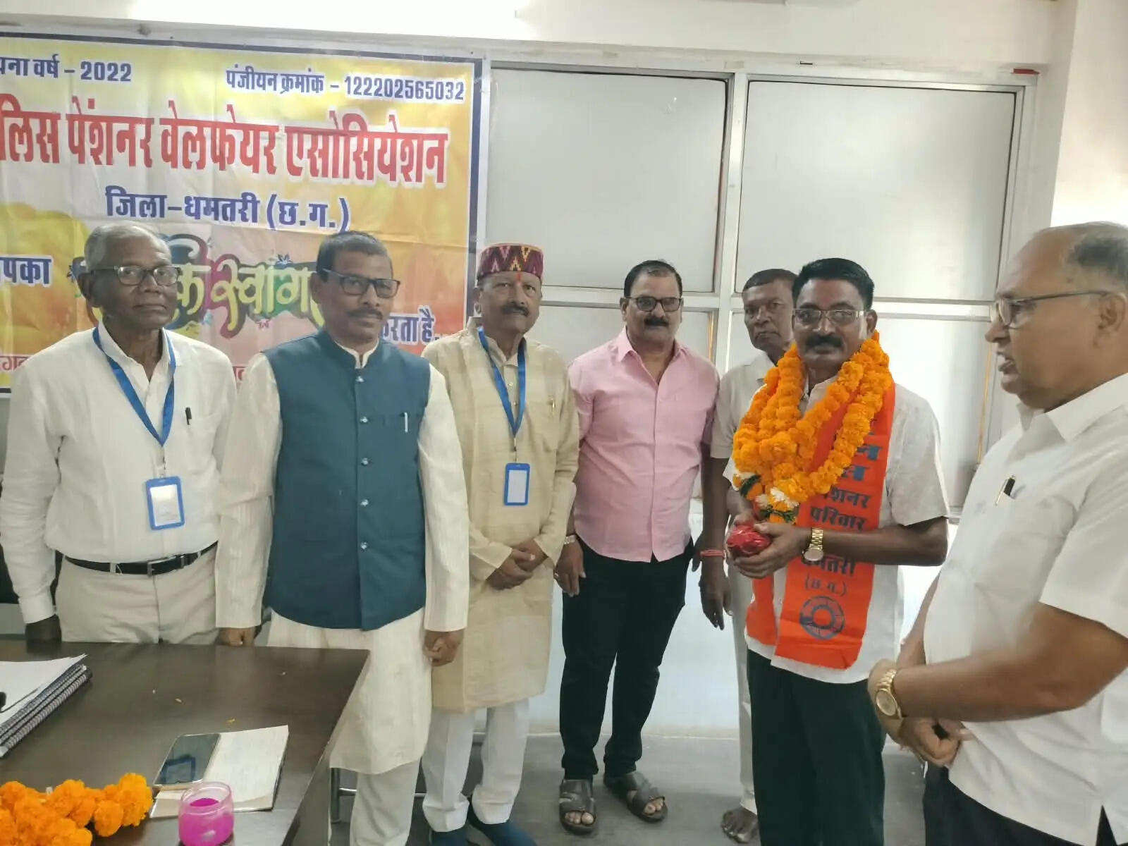 पुलिस पेंशनर वेलफेयर एसोसिएशन ने किया वरिष्ठजनों का सम्मान