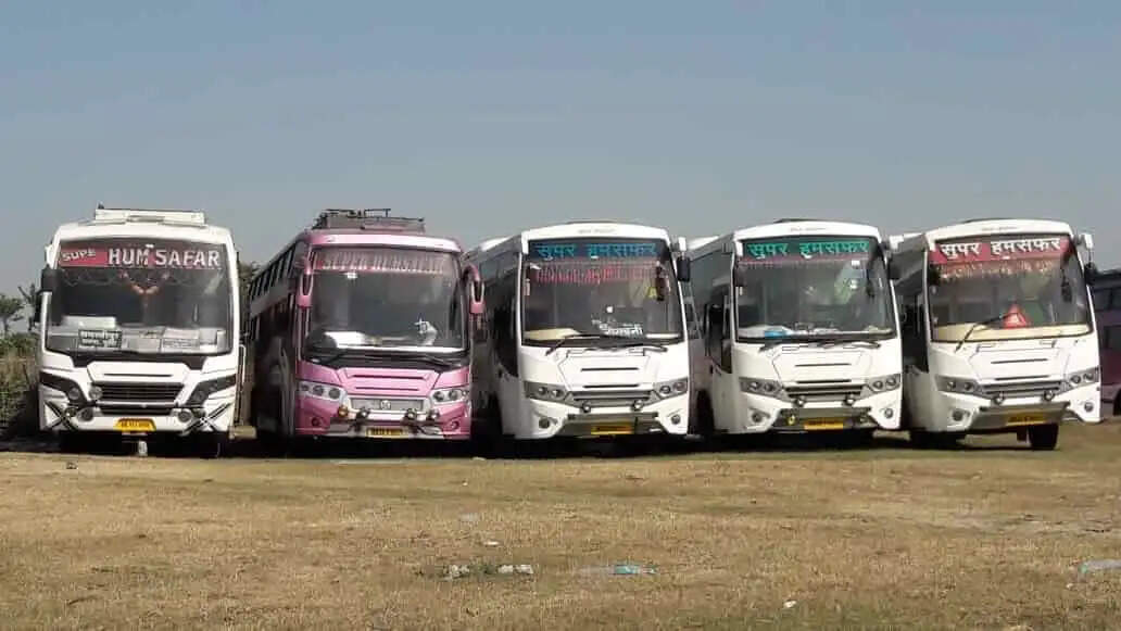 सुपर हमसफर ट्रैवल्स में आयकर विभाग के सर्वे का काम हुआ पूरा