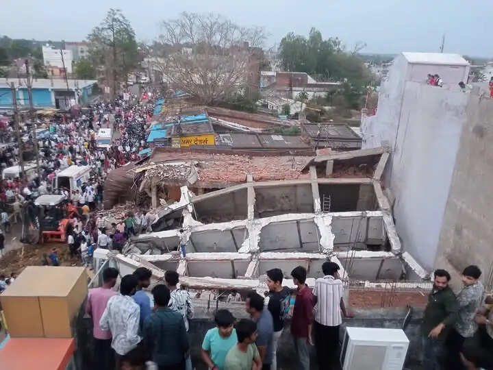 अनूपपुर लॉज हादसा: उपयंत्री वंदना अवस्थी, सहायक राजस्व निरीक्षक योगेंद्रनाथ तिवारी निलंबित