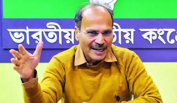बंगाली भाषी श्रमिकों की पहचान के नाम पर उत्पीड़न रोकने की अधीर रंजन चौधरी ने की मांग