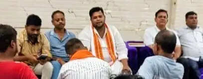 प्रशासन से गौ रक्षा आंदोलन में दर्ज मुकदमे निरस्त करने की मांग