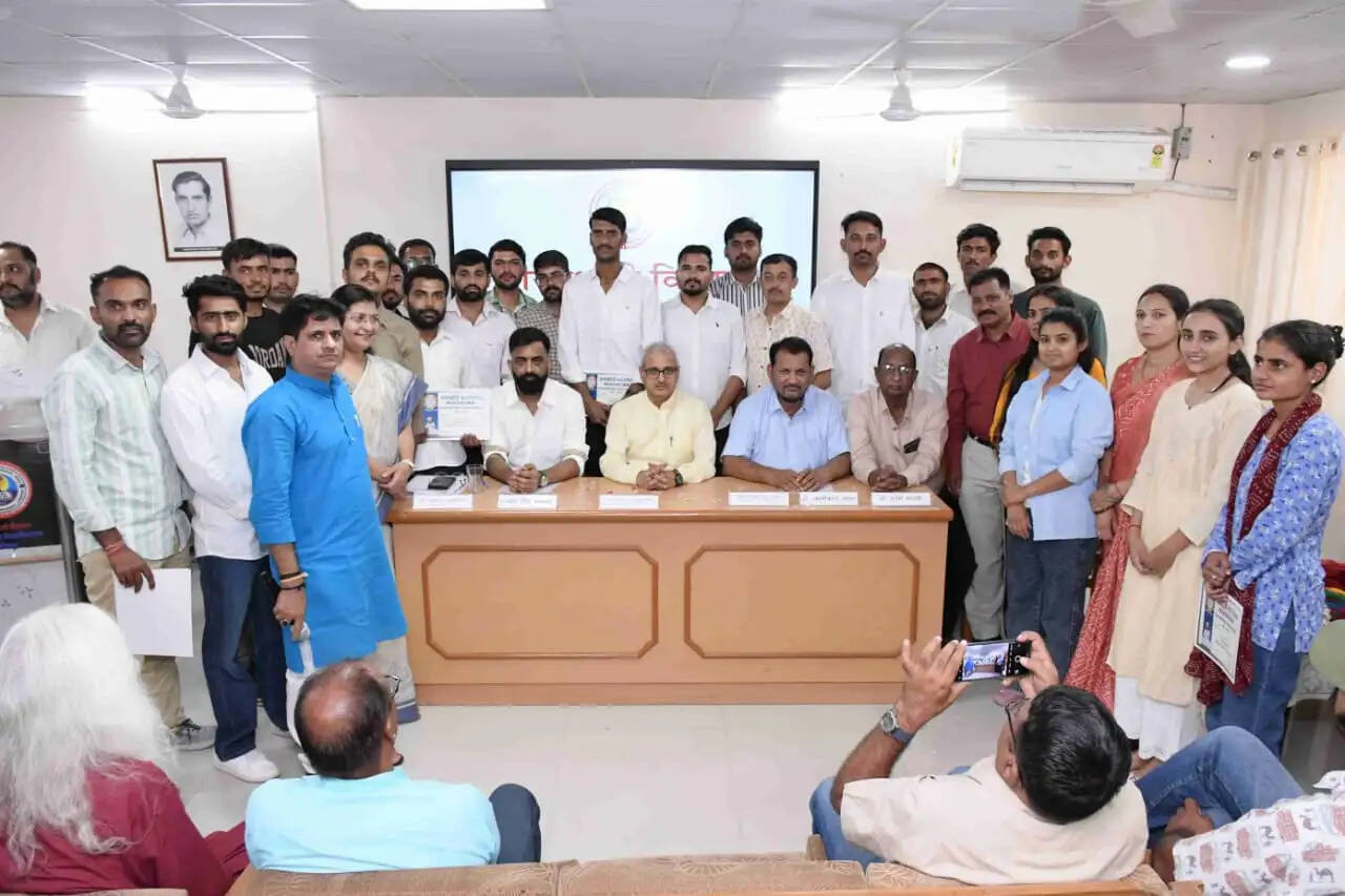 राजस्थानी भाषा संवैधानिक मान्यता की हकदार: प्रो. शर्मा
