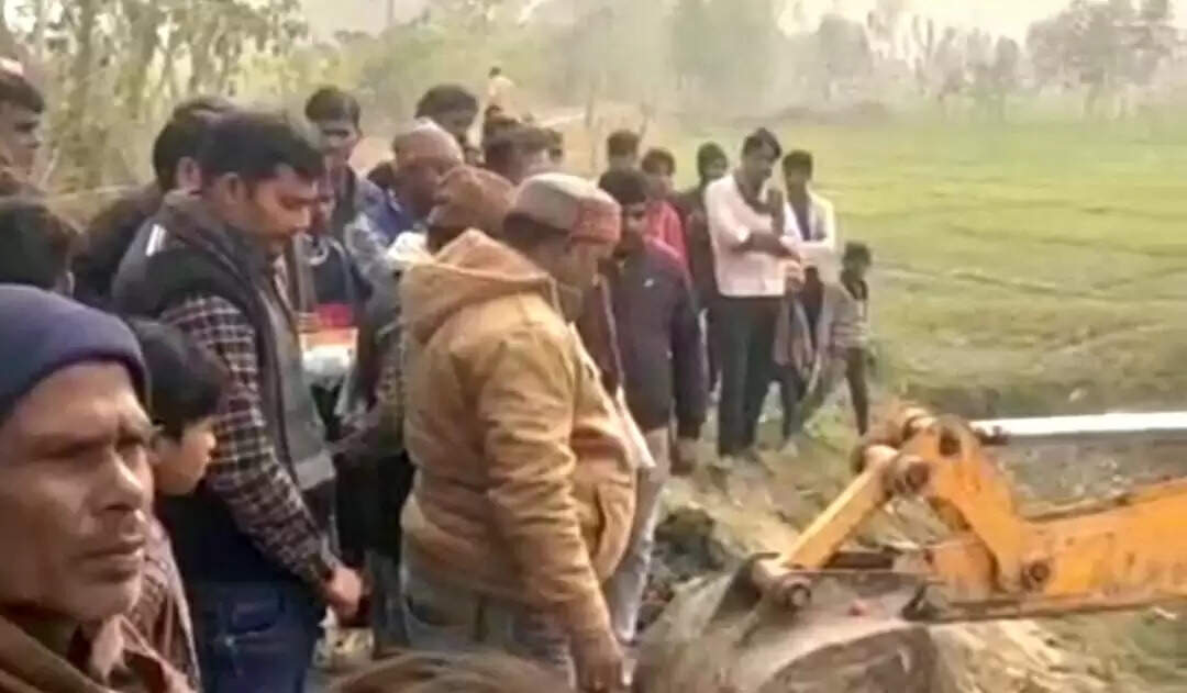 आजादी के सात दशक बाद बाराबंकी जिले के ललपुरवा गांव को मिली पक्की सड़क