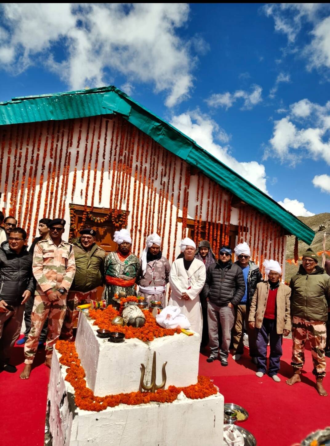 (अपडेट) बुद्ध पूर्णिमा पर खुले आदि कैलाश मंदिर के कपाट, आदि कैलाश और ॐ पर्वत दर्शन यात्रा शुरू