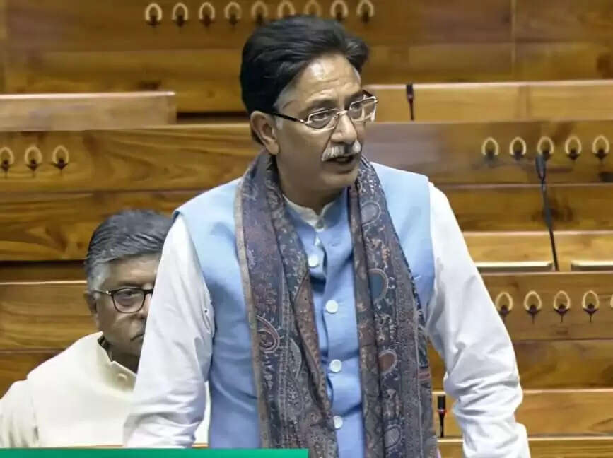 सांसद अनुराग शर्मा ने संसद में उठाई फ्रीज़ सर्किल रेट व पुनर्वास मूल्यांकन की गंभीर समस्या