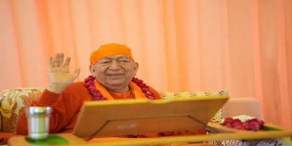 श्रेष्ठ कर्म और जनकल्याण का मार्ग है यज्ञ-स्वामी राम स्वरूप जी