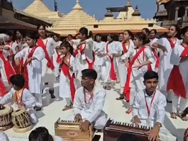 मप्र के महाकाल मंदिर में अनूठी नृत्यांजलि, बिना रुके लगातार 16 घंटे तक चलेगी प्रस्तुति