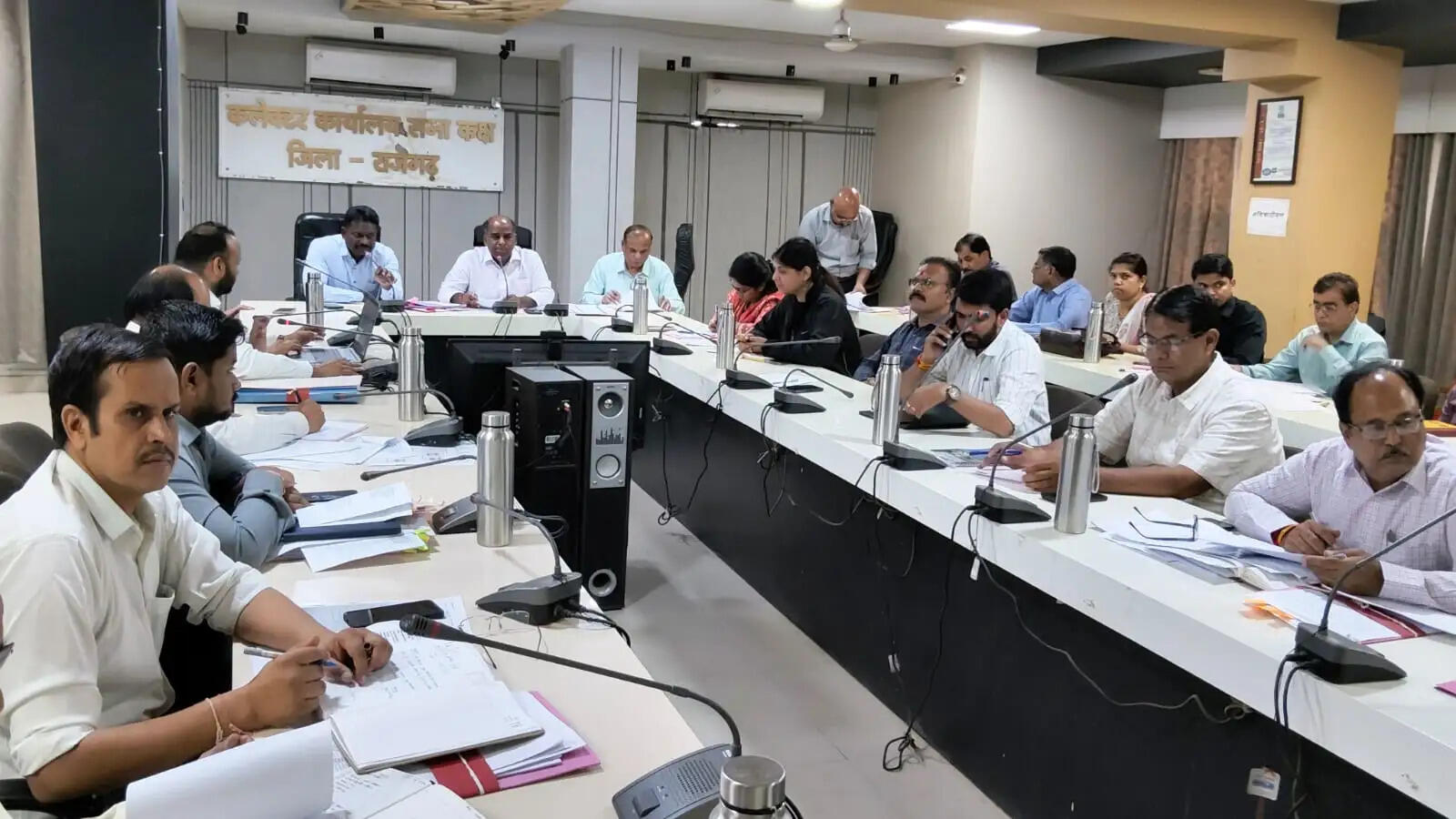 राजगढ़ः सीएम हेल्पलाइन में लापरवाही पर तहसीलदारों समेत अधिकारियों पर जुर्माना