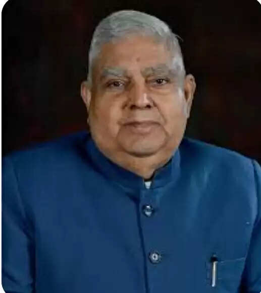 उपराष्ट्रपति धनखड़ आज करेंगे राज्यपाल आनंदी बेन पटेल की पुस्तक का विमोचन