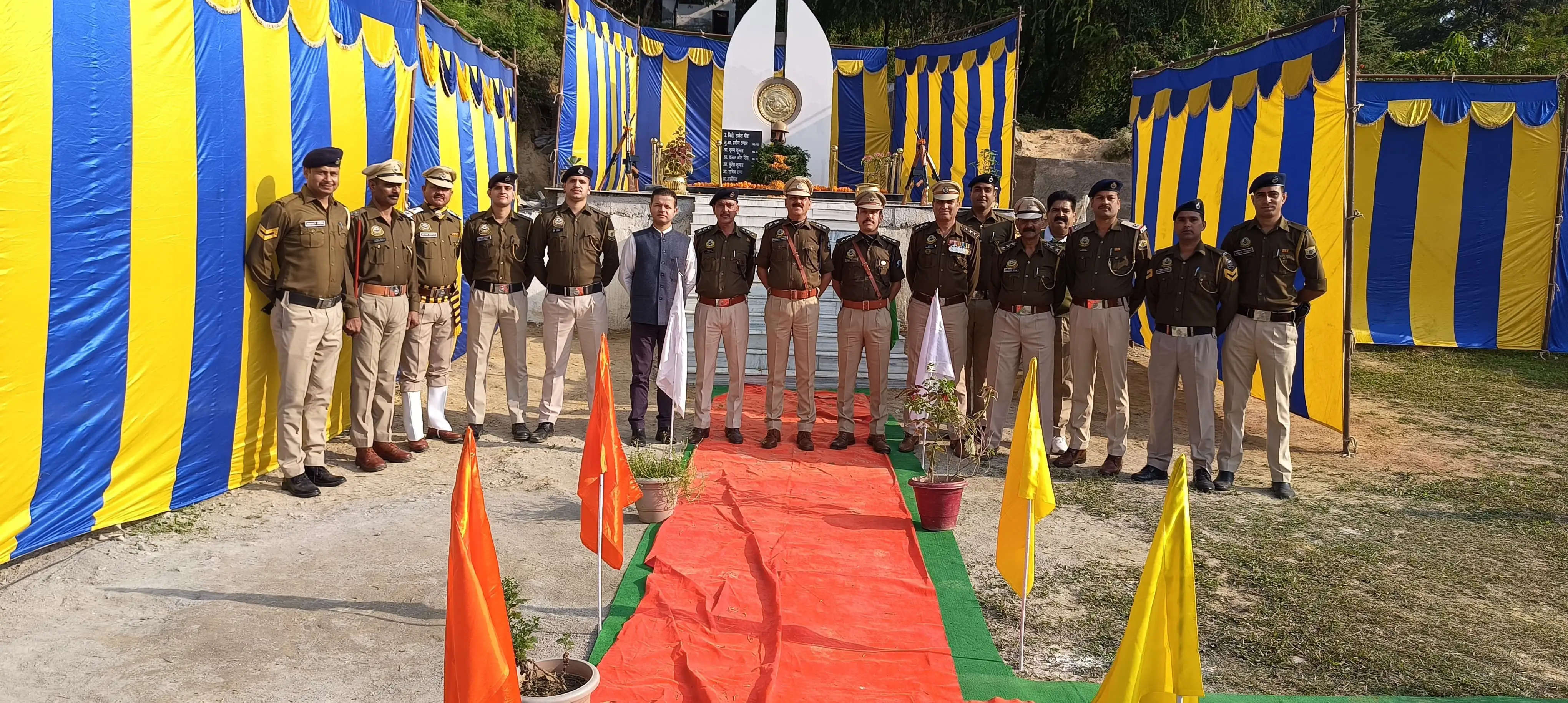 पुलिस बलिदान दिवस पर चंबा हादसे में बलिदान हुए पुलिस जवानों को श्रद्धांजलि