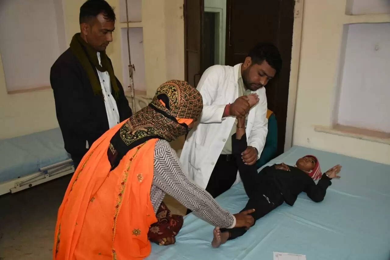 रिज़र्व पुलिस लाईन में दिव्यांगजनों के लिए फिजियोथैरेपी जागरूकता शिविर का आयोजन