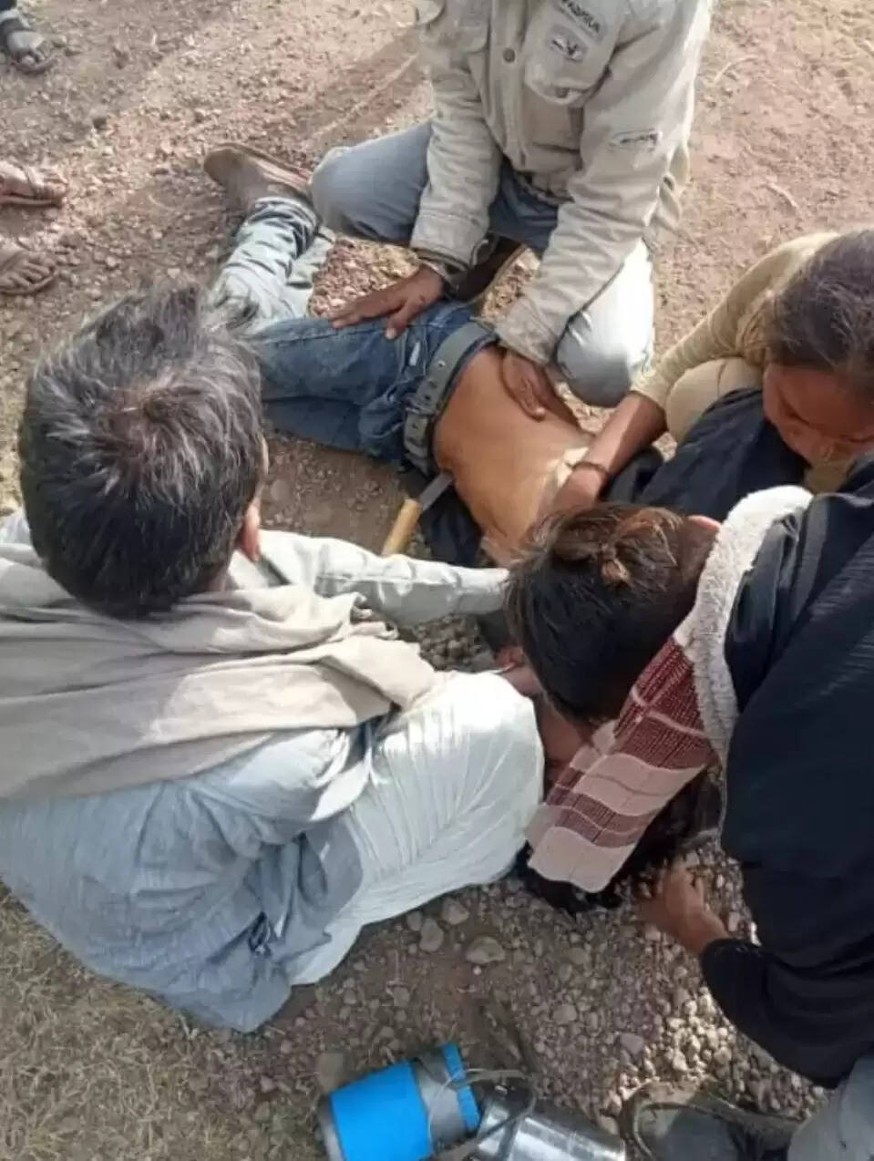 आगरमालवा : जमीन विवाद में चाचा ने भतीजे को उतारा मौत के घाट