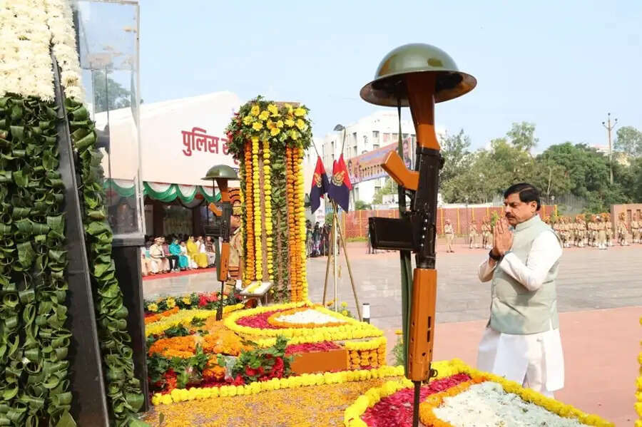 देश के लोकतंत्र को सुरक्षित और सशक्त बनाने में पुलिस की महत्वपूर्ण भूमिका है : मुख्यमंत्री डॉ. यादव