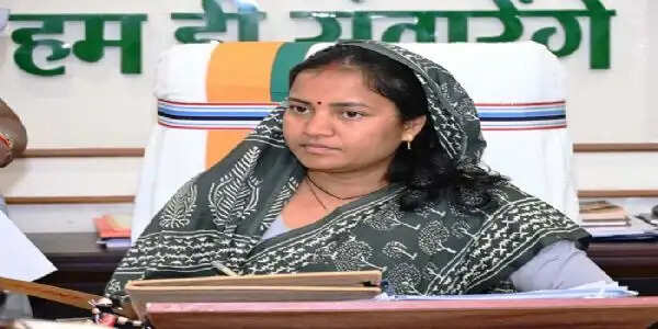 मंत्री लक्ष्मी राजवाड़े के प्रयासों से छह परियोजना-सह-संसाधन केंद्रों के भवनों को मंजूरी