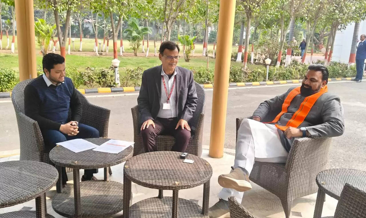 पीआईबी पटना के वरिष्ठ अधिकारियों ने बिहार के उप मुख्यमंत्री से की शिष्टाचार भेंट