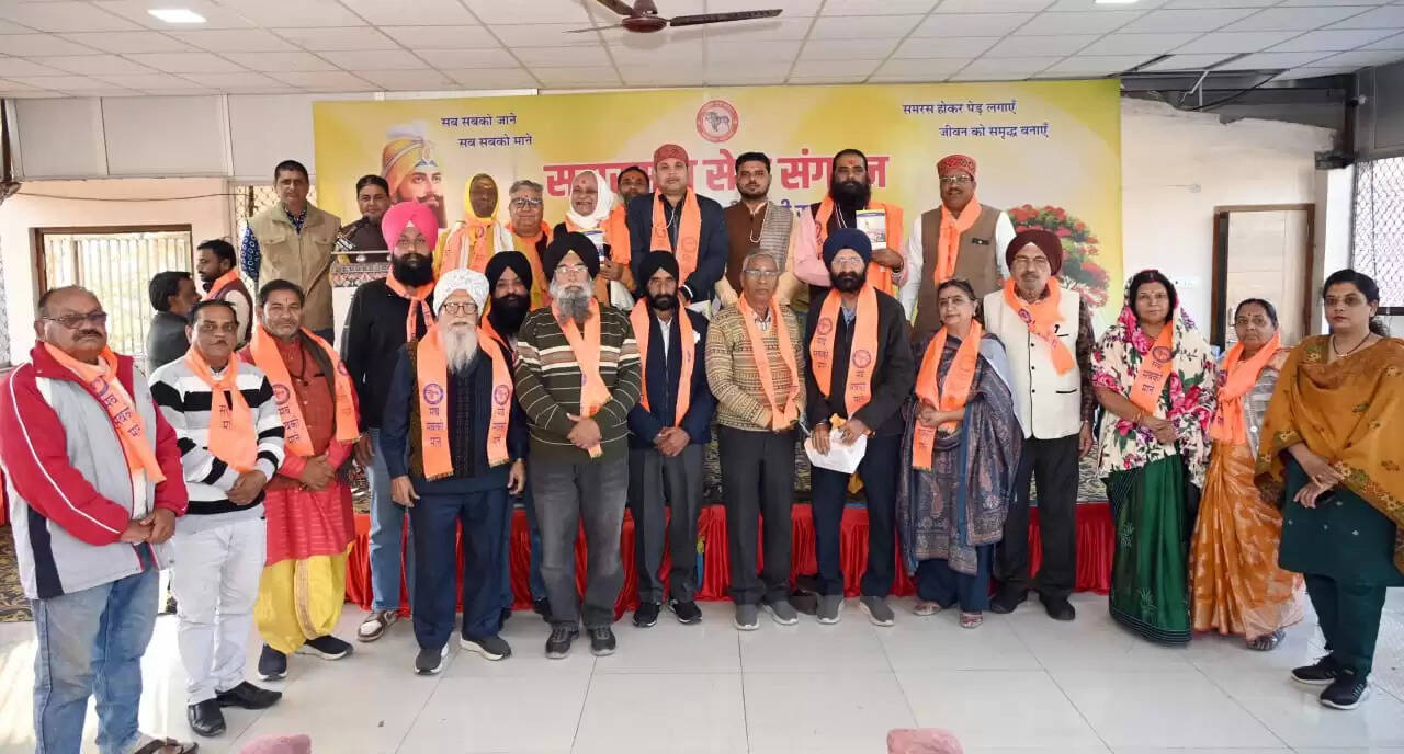 श्री गुरु गोविन्द सिंह की जयंती पर विचार गोष्ठी में समरस समाज और चरित्र निर्माण का लिया गया संकल्प