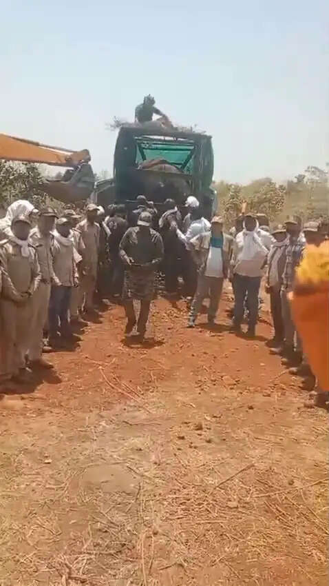 अनूपपुर: 4 दिनों से परेशान रेस्क्यू दल ने उत्पात्ती हाथी को किया काबू, बांधवगढ़ में होगा ठिकाना