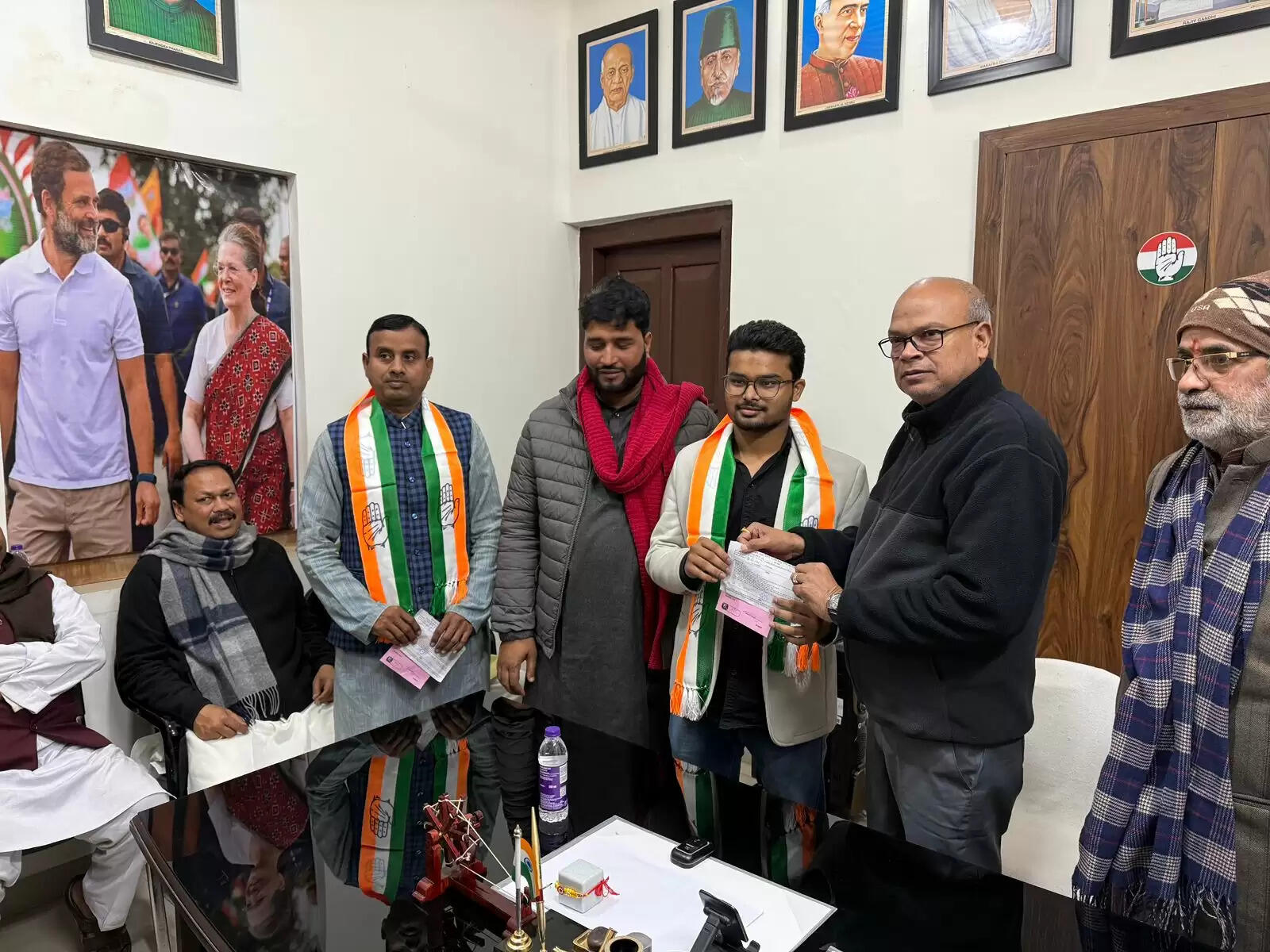 कांग्रेस में शामिल हुए लोजपा आर के सोहैल अहमद एवं अदनान अली खान