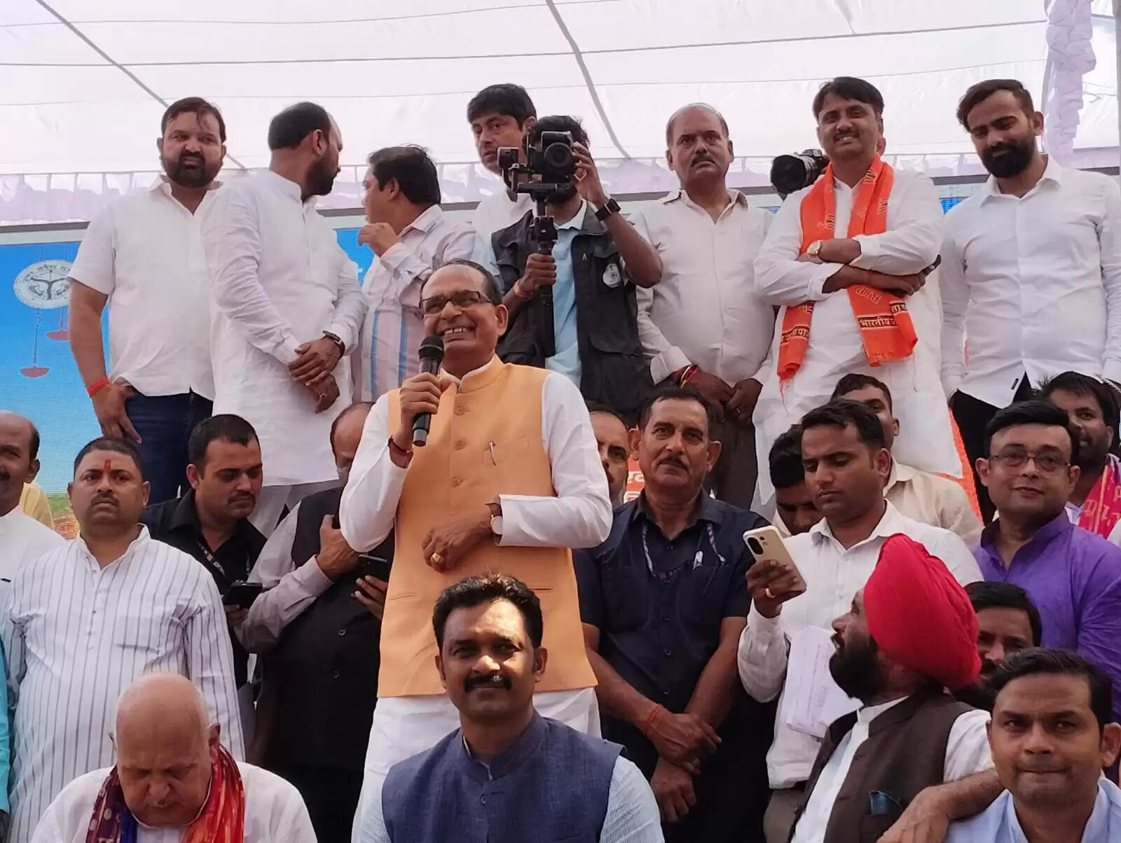 कृषि अर्थव्यवस्था की रीढ़ हैं किसान : शिवराज सिंह चौहान