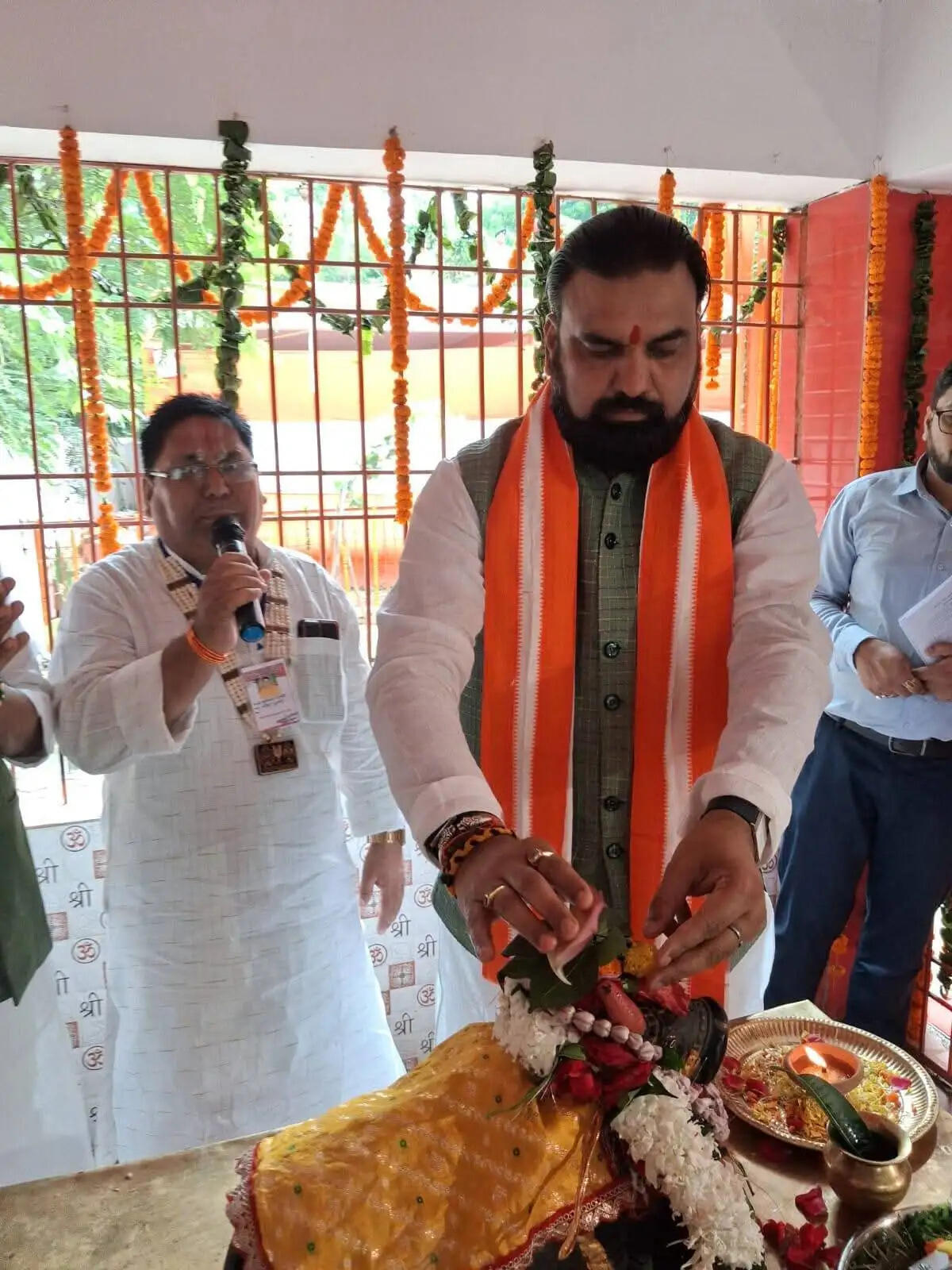 मुख्यमंत्री सम्राट चौधरी ने वामनेश्वर मंदिर में की पूजा-अर्चना, कहा—बक्सर को विकास की नई राह से जोड़ने का काम जारी