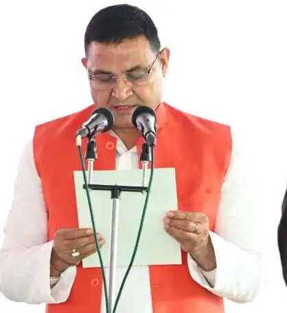 उत्तराखंड : मंत्रिमंडल विस्तार में भाजपा ने साधा क्षेत्रीय संतुलन, कौशिक व खजान दास को फिर मिला मंत्री पद