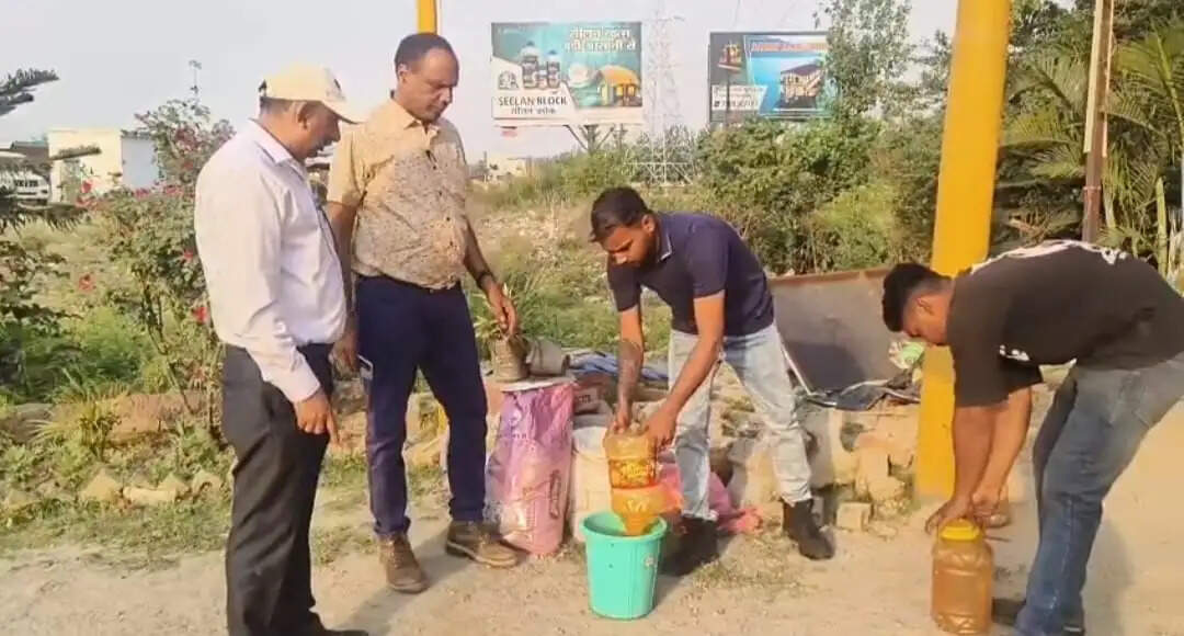 खाद्य सुरक्षा विभाग की टीम ने किया होटल और ढाबों का निरीक्षण