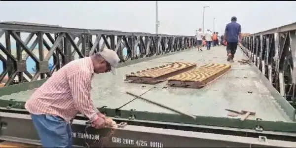 विक्रमशिला सेतु पर 29 अगस्त से बदलेगी यातायात व्यवस्था, पहले हटेंगे बेली ब्रिज, फिर शुरू होगा पुनर्स्थापन कार्य