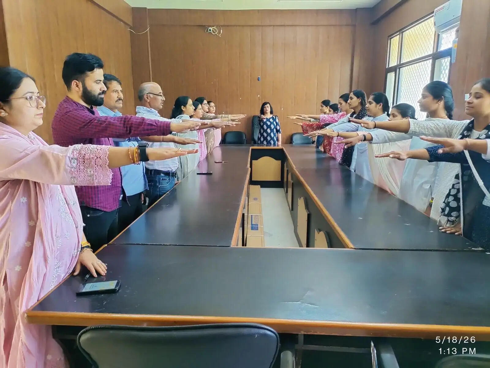 महानपुर कॉलेज में नशा मुक्त प्रतिज्ञा कार्यक्रम, युवाओं को नशे से दूर रहने का संदेश