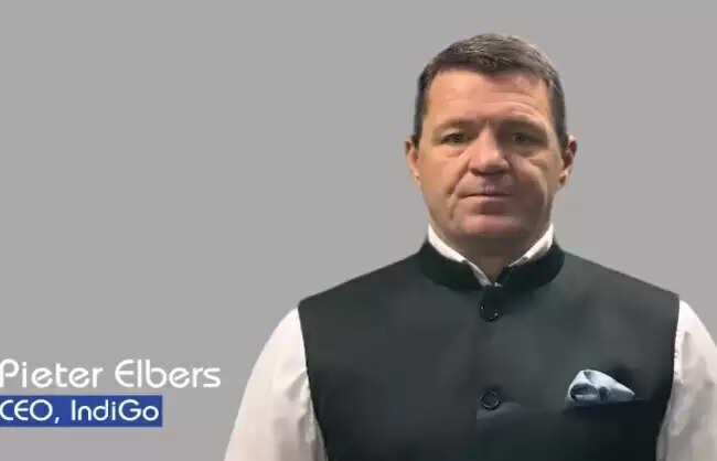 इंडिगो ने रोजाना शुरू कीं 2,200 फ्लाइट्स, खुद को मजबूत करने पर ध्यान केन्द्रित किया