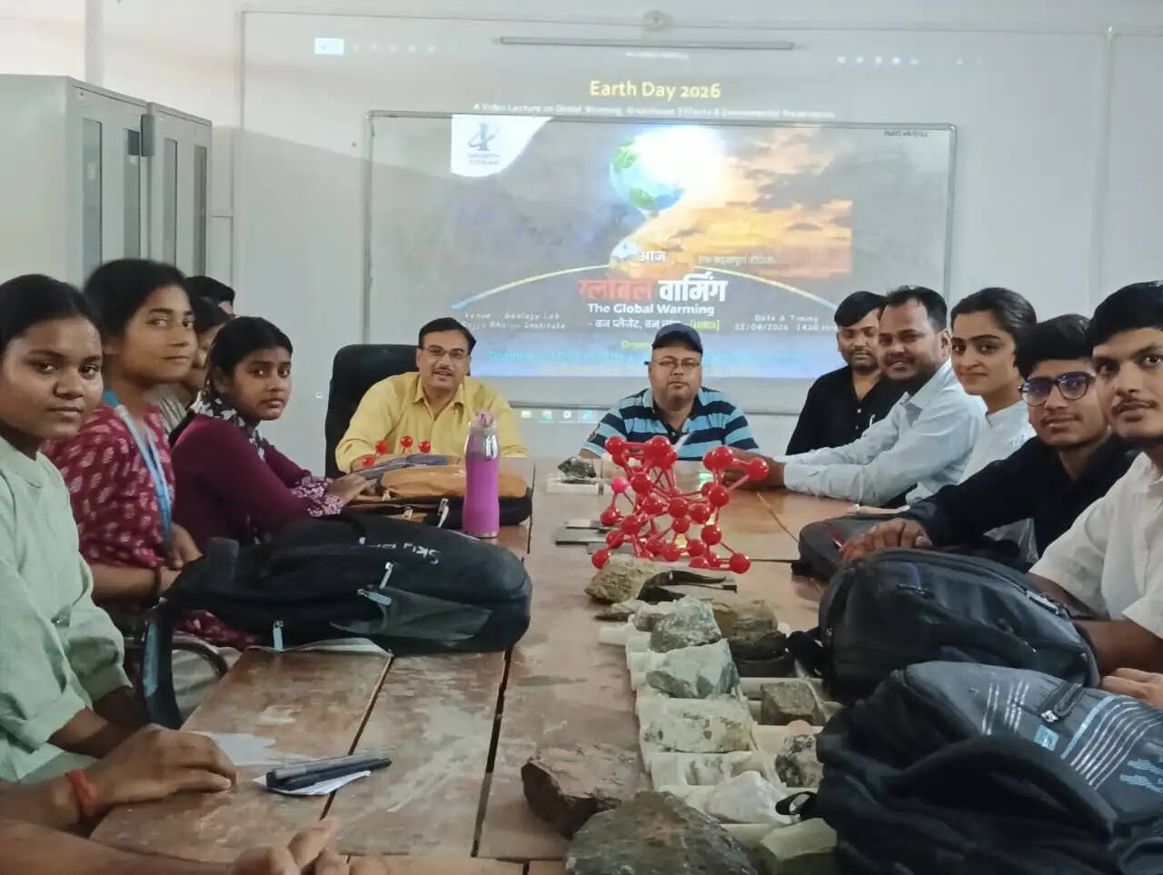 वैश्विक स्तर पर ताप वृद्धि चिंता का विषय: प्रोफेसर प्रमोद यादव