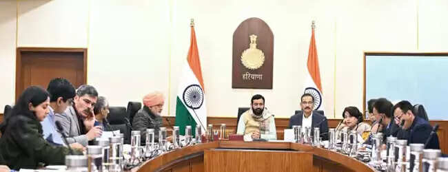 हरियाणा में मानसून से पहले सभी ड्रेनों की सफाई का मुख्यमंत्री ने दिया निर्देश