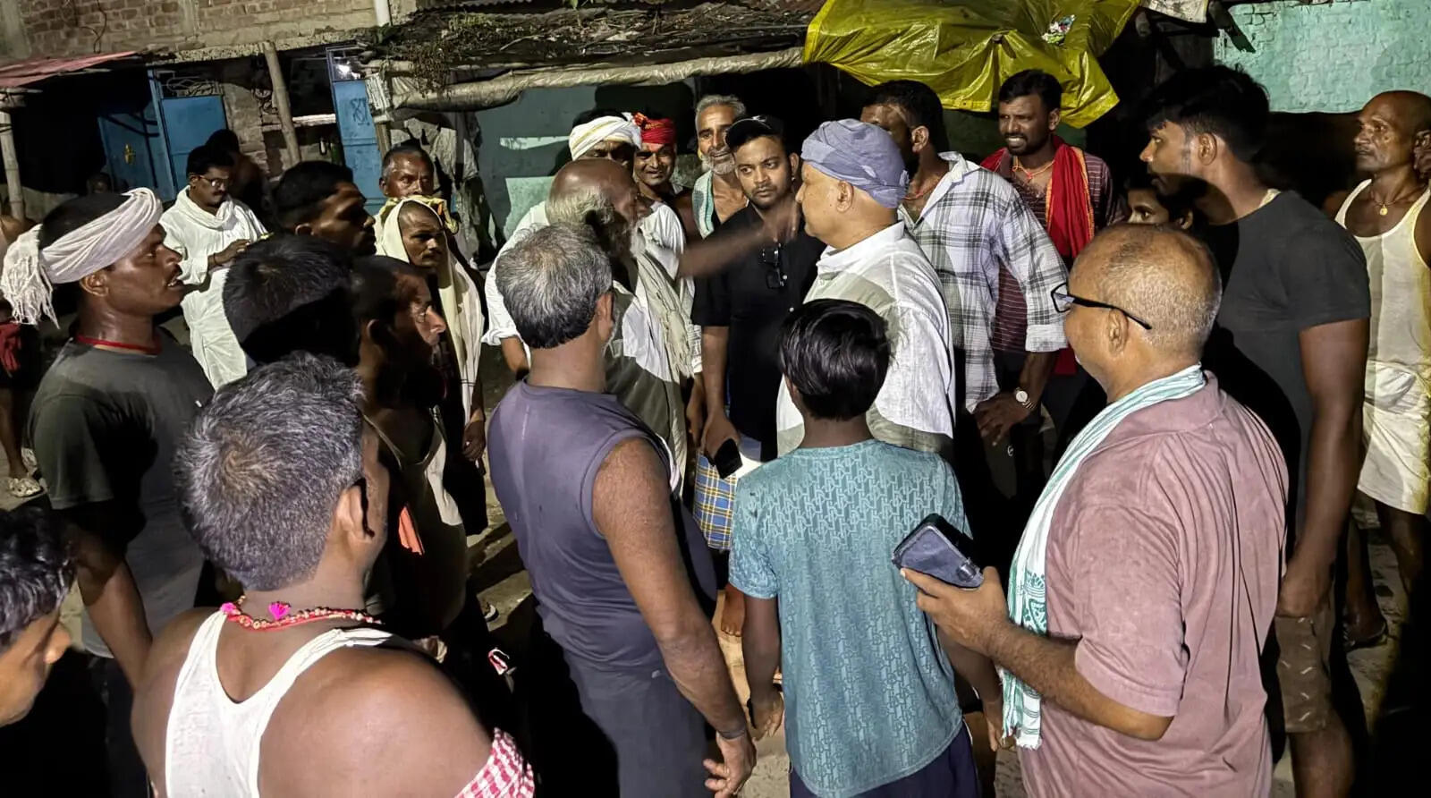नाथनगर के बाढ़ प्रभावित क्षेत्रों में बुनियादी सुविधाओं की भारी कमी, सभी पीड़ितों को मिले जीआर की राशि: जेड हसन