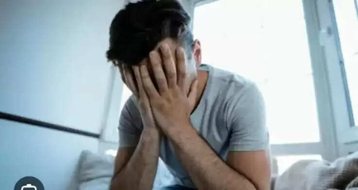 केमिकल इंजीनियर ने की खुदकुशी