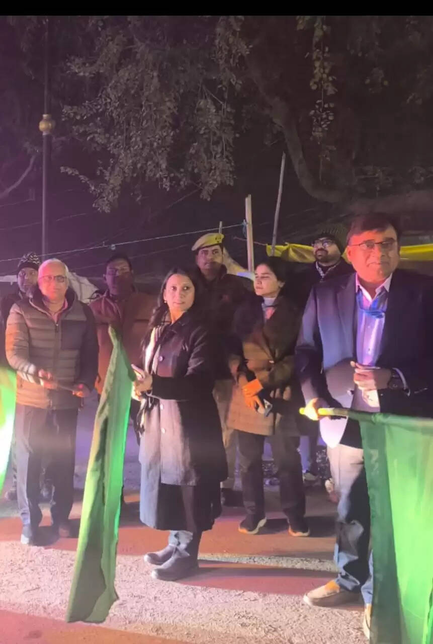 प्रयागराज माघ मेले में श्रद्धालुओं के स्वास्थ्य सुरक्षा को सक्रिय रहेंगी 50 एम्बुलेंस