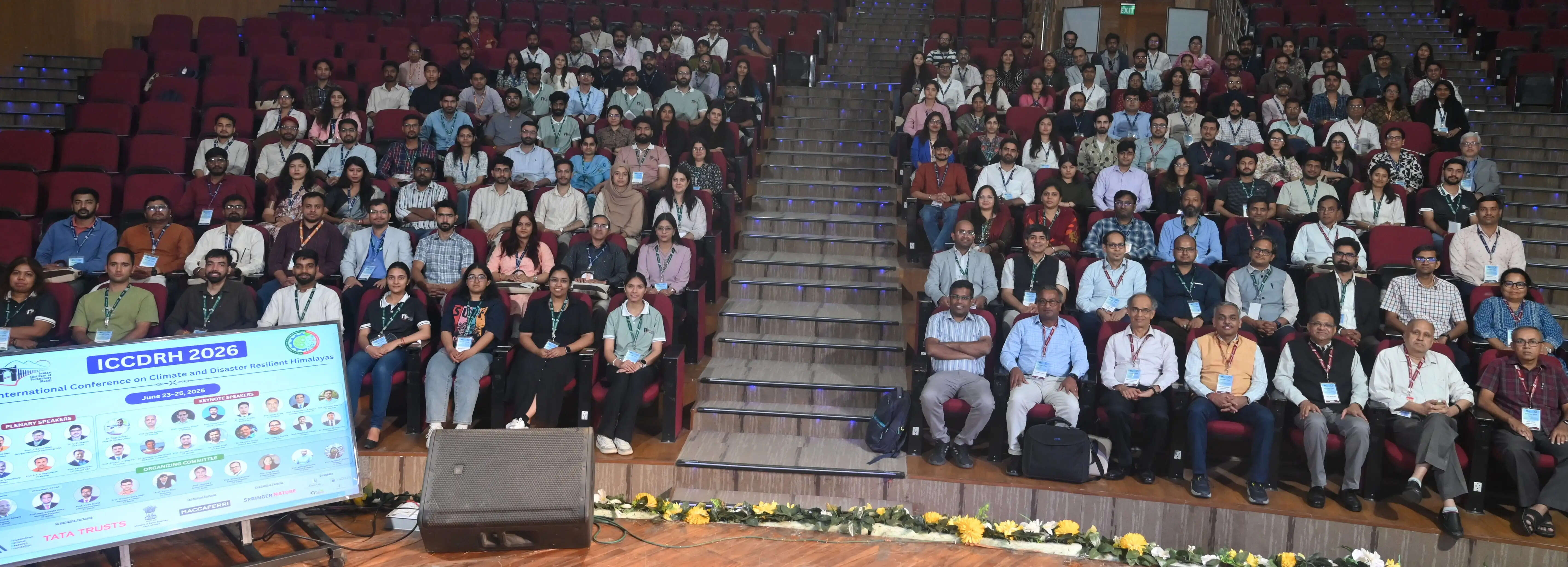 आईआईटी मंडी में वैश्विक जलवायु सम्मेलन में वैज्ञानिक प्रगति को गांवाें कस्बों में पहुंचाने का आह्वान