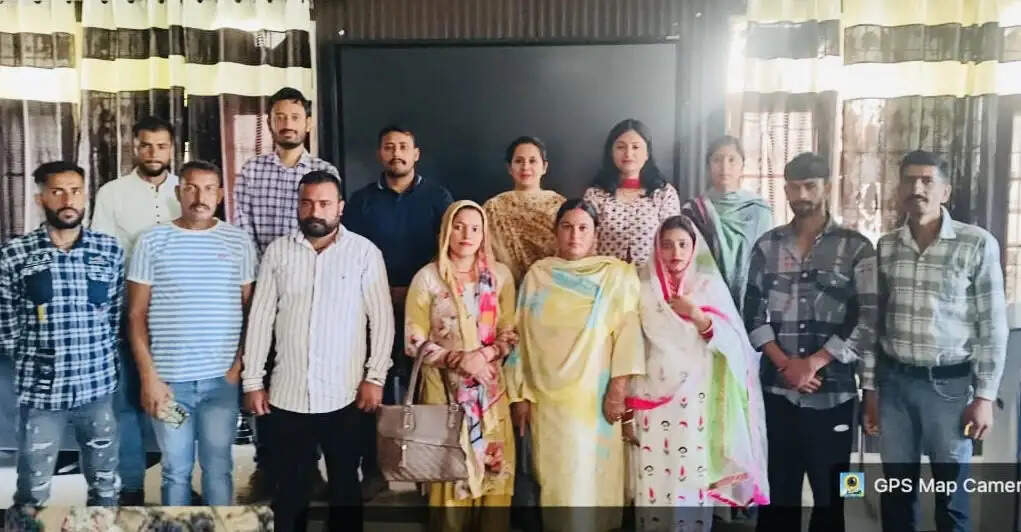 जीडीसी बसोहली में मिशन युवा के तहत 10 दिवसीय कैपेसिटी बिल्डिंग कार्यक्रम संपन्न