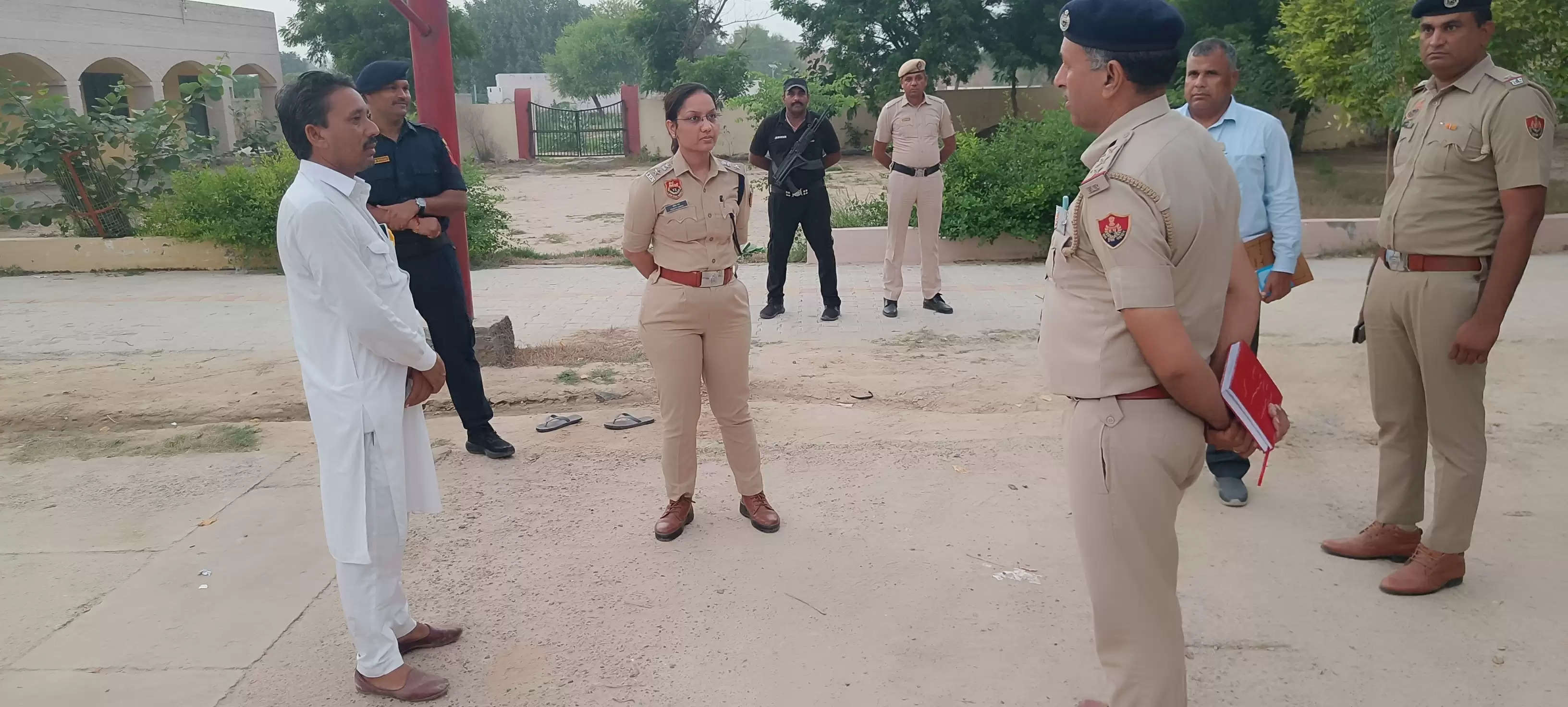 सिरसा: विधानसभा चुनाव 2024 को लेकर पुलिस अधीक्षक ने लिया मतदान बूथों की सुरक्षा का जायजा