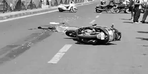 जबलपुर में दर्दनाक सड़क हादसा, ट्रक ने स्कूटी सवार को कुचला, 50 मीटर तक घसीटा