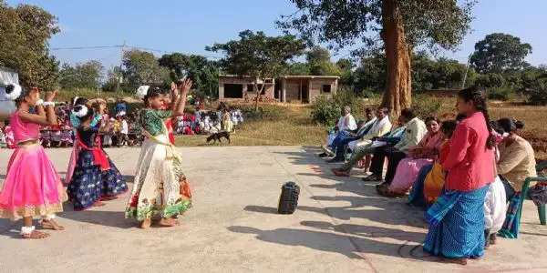 खूंटी के बिरसा शिशु मंदिर गोविंदपुर में मनाया गया जनजाति गौरव दिवस