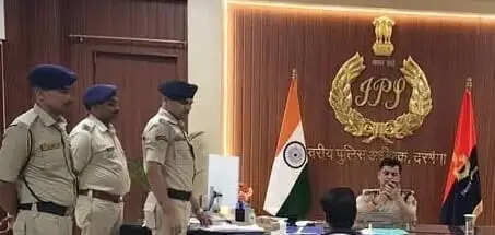 दरभंगा में जनसुनवाई: 27 फरियादियों की सुनी गई समस्याएं, सात दिन में समाधान का निर्देश