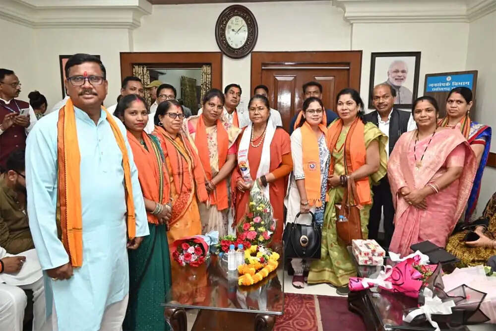 (अपडेट)पिछड़ा वर्ग समाज के हितों की रक्षा के लिए आयोग प्रतिबद्ध : साध्वी निरंजन ज्योति