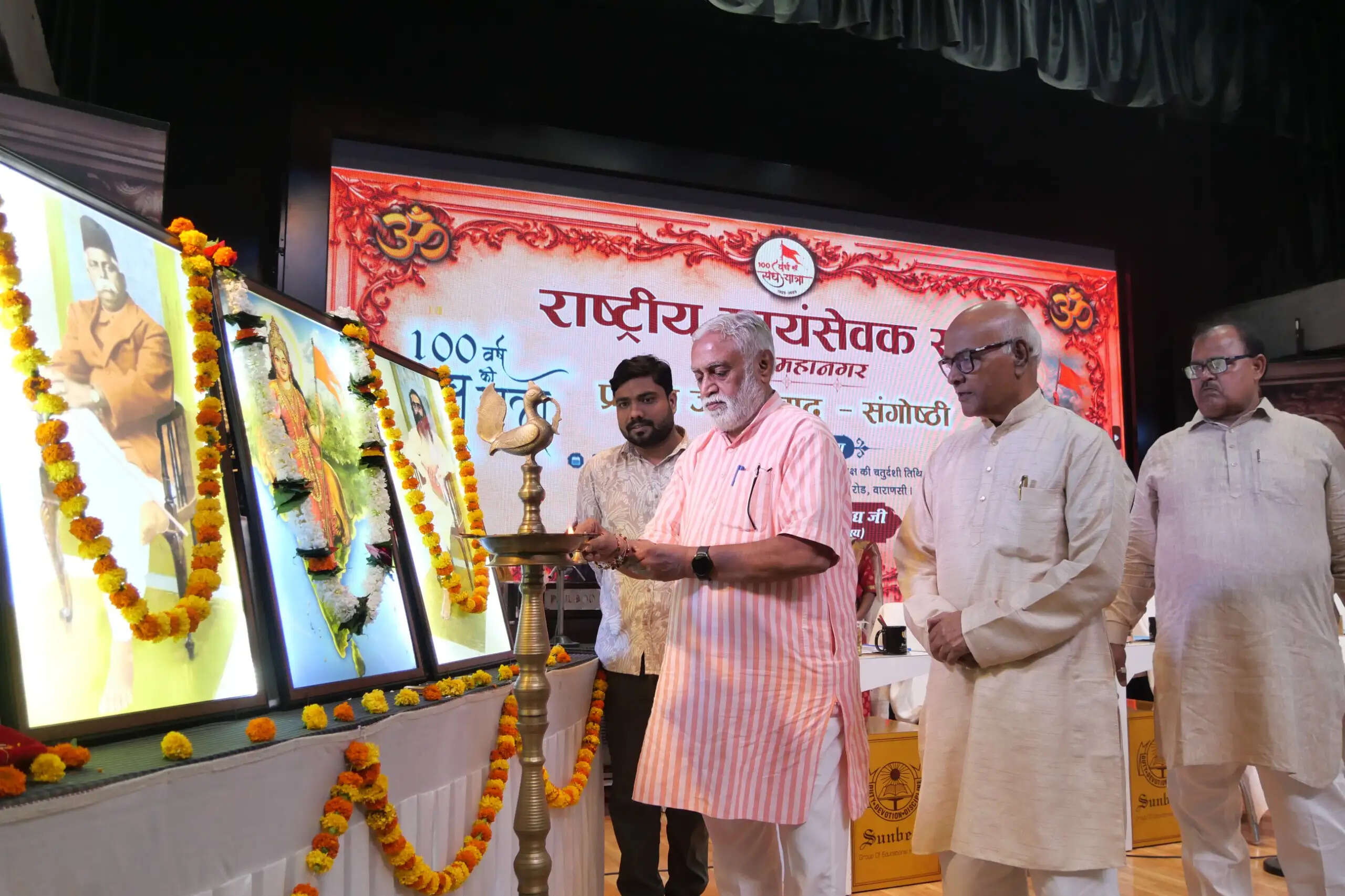 समाज अपने दैनिक जीवन में भारत शब्द के प्रयोग को स्वीकार करे : डॉ मनमोहन वैद्य