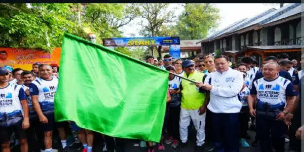 नीति एक्सट्रीम अल्ट्रा रन 2026 के काउंटडाउन रन को मुख्यमंत्री ने दिखाई हरी झंडी,बोले-सीमांत क्षेत्रों में पर्यटन, रोजगार को मिलेगी नई गति
