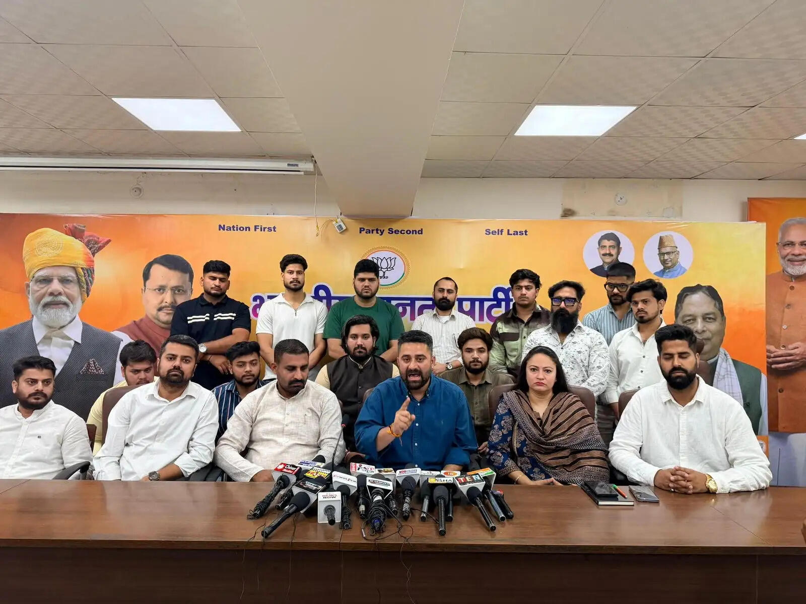ऑस्टेरिटी ऑर्डर बना युवाओं के सपनों का ‘डेथ सर्टिफिकेट’, फैसला तुरंत वापस ले सरकार