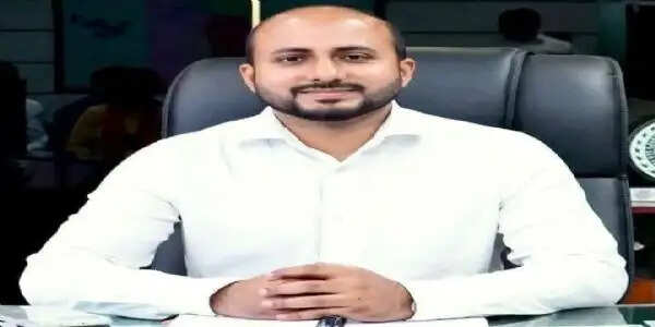कुख्यात अपराधी रियाज़ हुआ जिला बदर