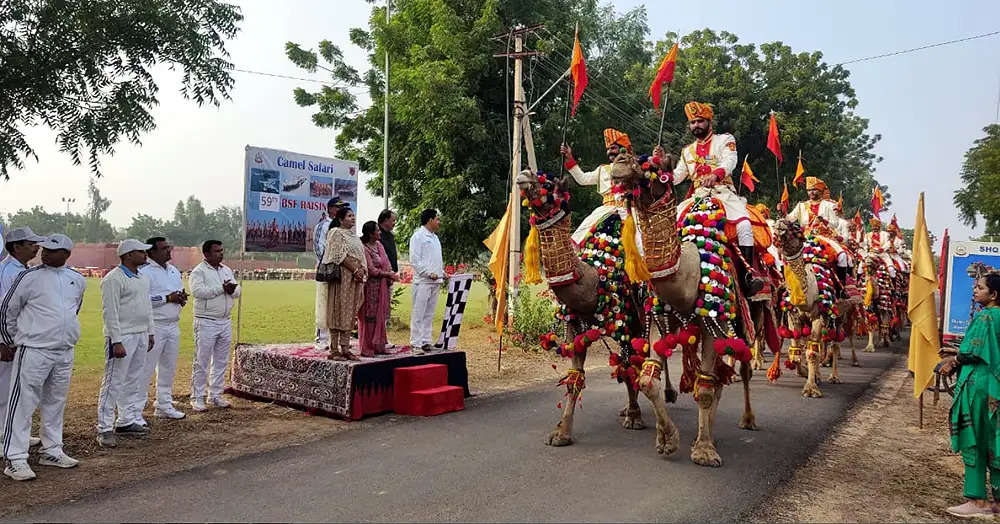 भारत-पाक, भारत-चीन युद्ध के बाद गठित केंद्रीय एजेंसी बीएसएफ के 59वें स्थापना दिवस पर निकाली कैमल सफारी