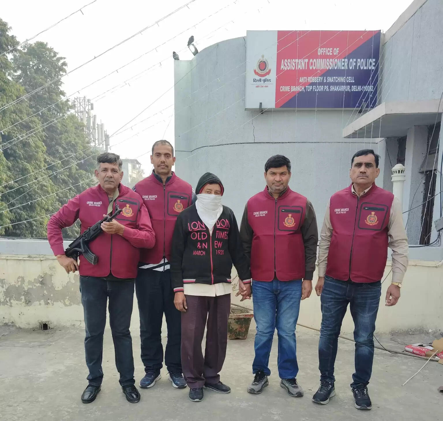 पत्नी की हत्या के मामले में 25 साल से फरार व्यक्ति गिरफ्तार