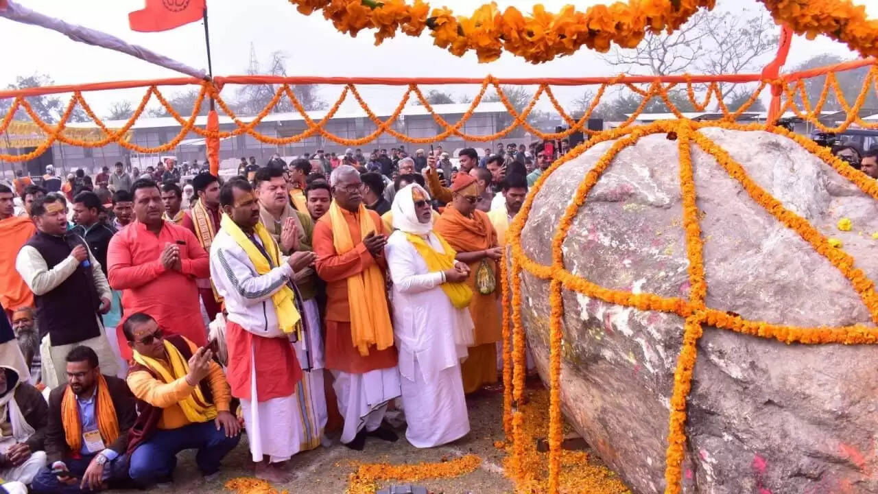 देव शिला पूजन में अयोध्या और जनकपुर के त्रेता युग के संबंधों को किया गया याद